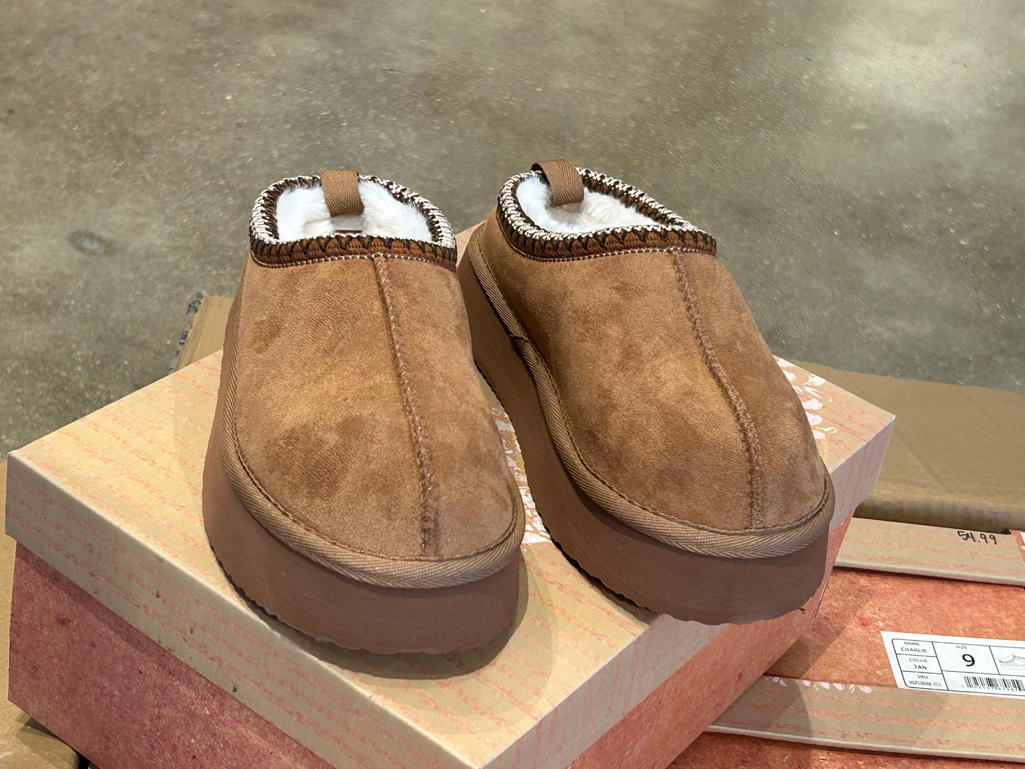 Charlie Platform Ugg Shoes