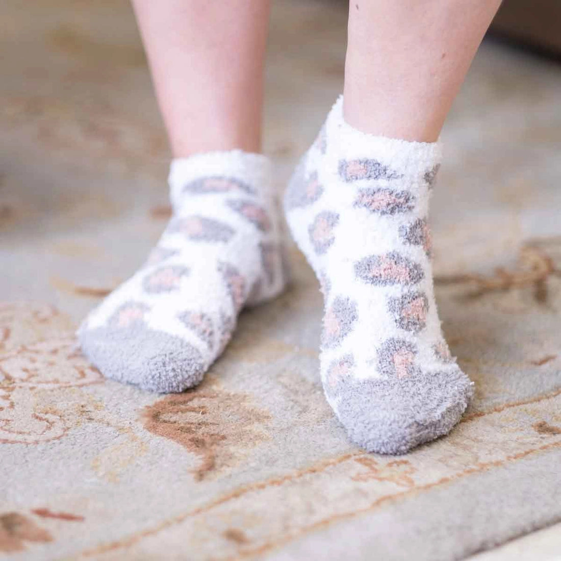 Women's Leopard Cozy Ankle Socks