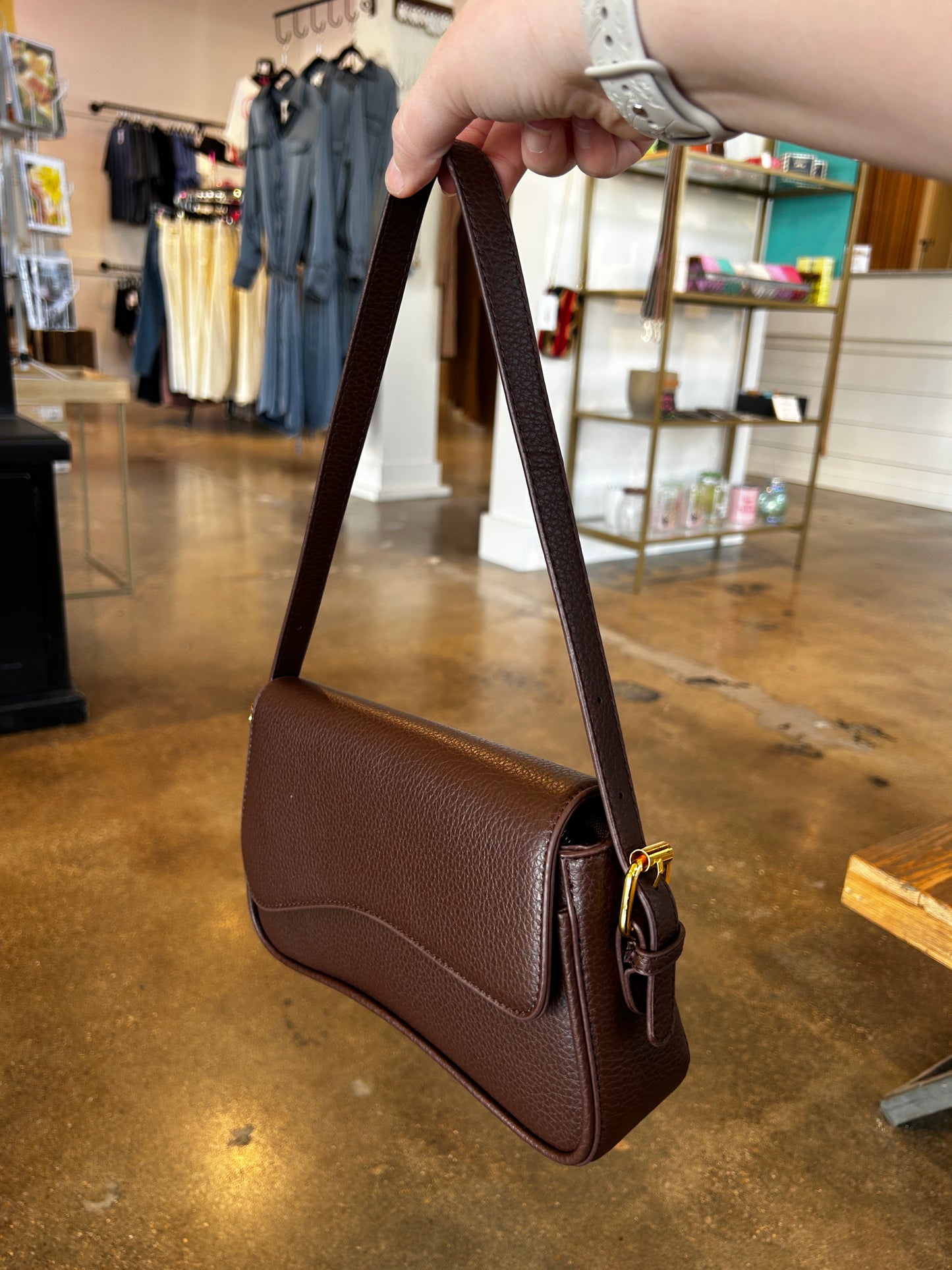 Riley Shoulder Bag in Brown