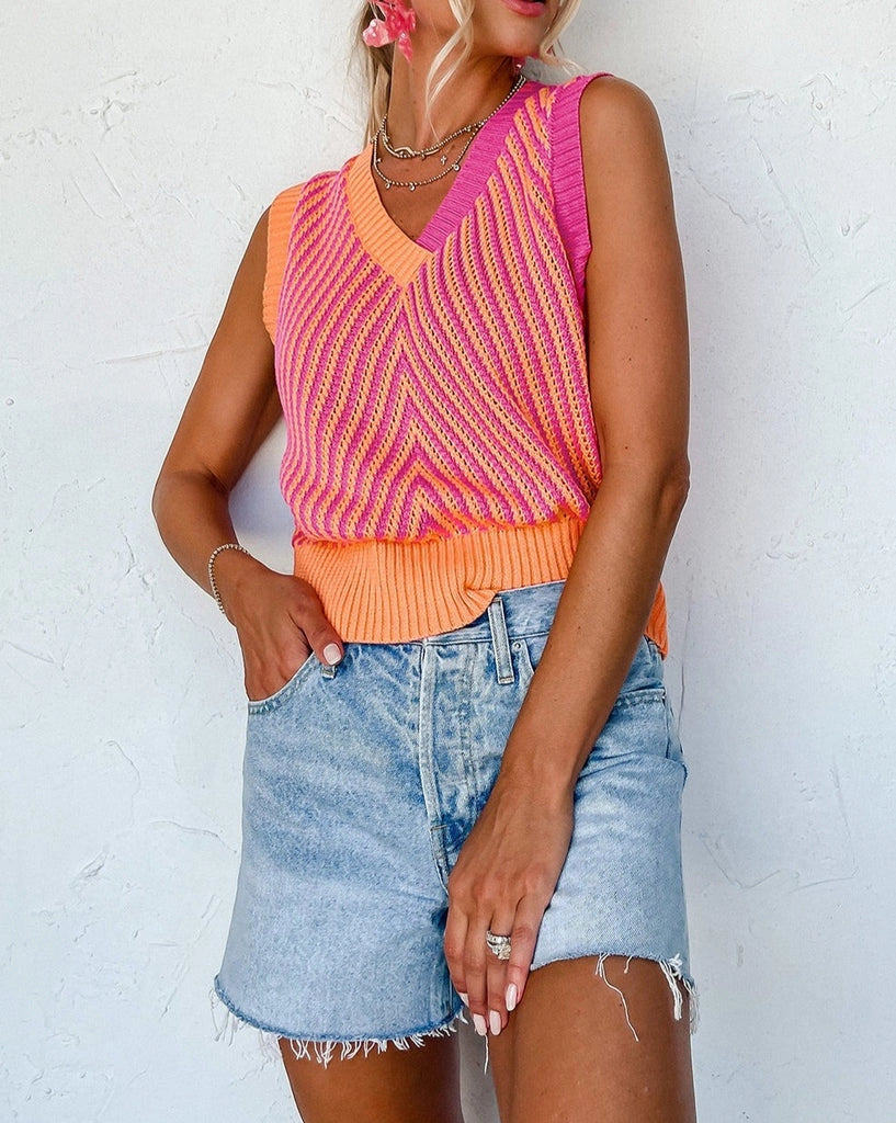 Cheveron Sleeveless Sweater