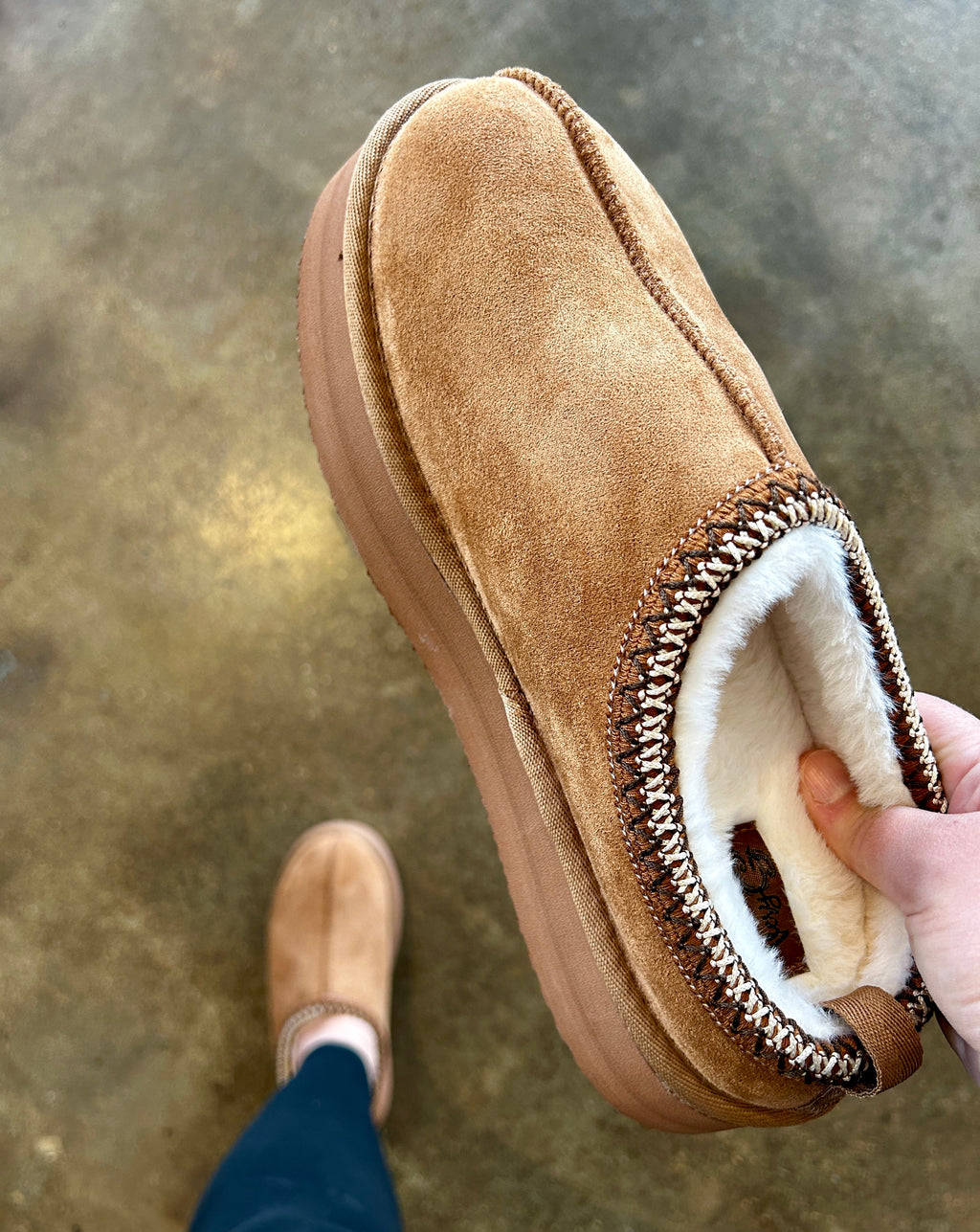 Charlie Platform Ugg Shoes