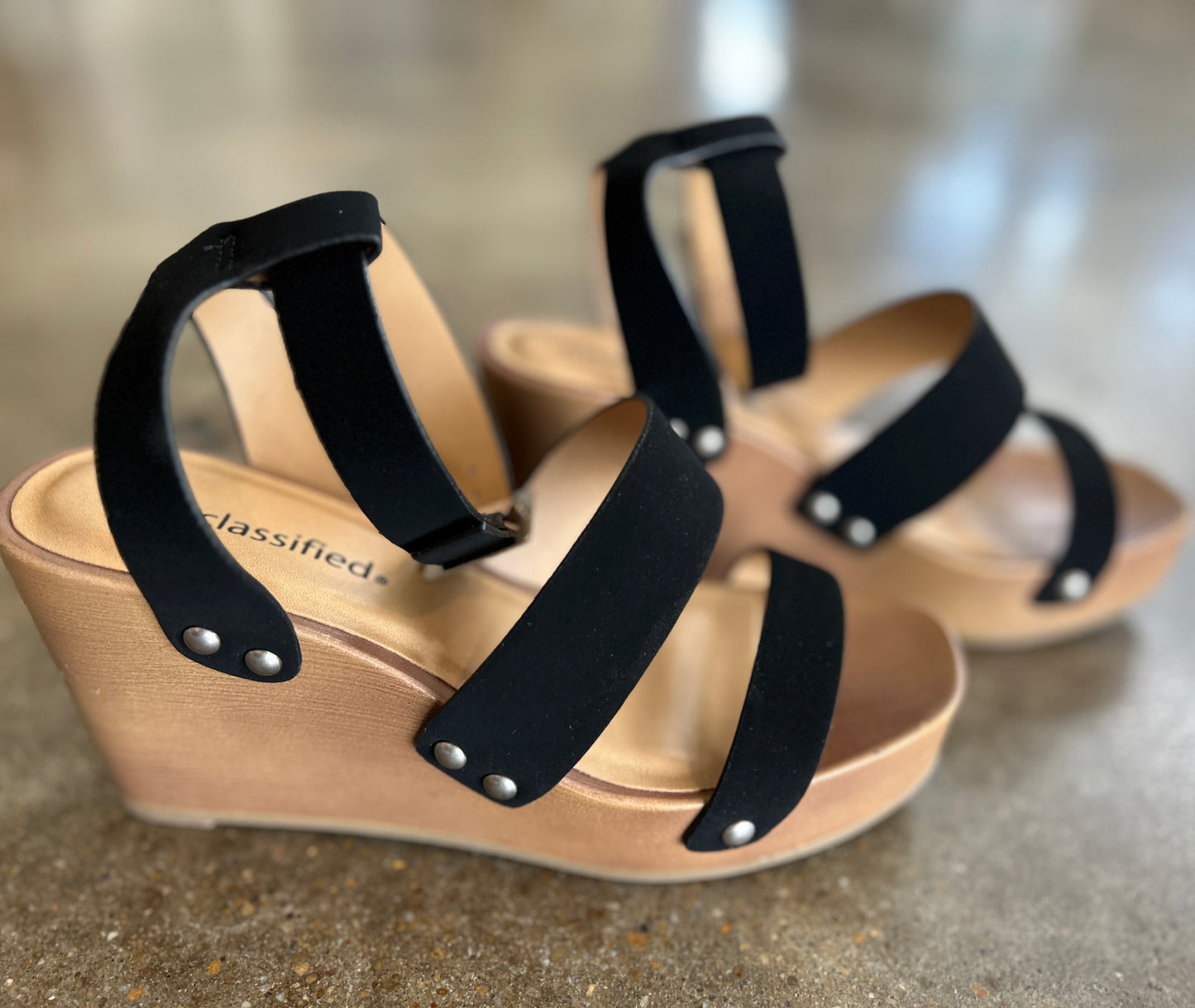 Phoenix Wedge Sandal