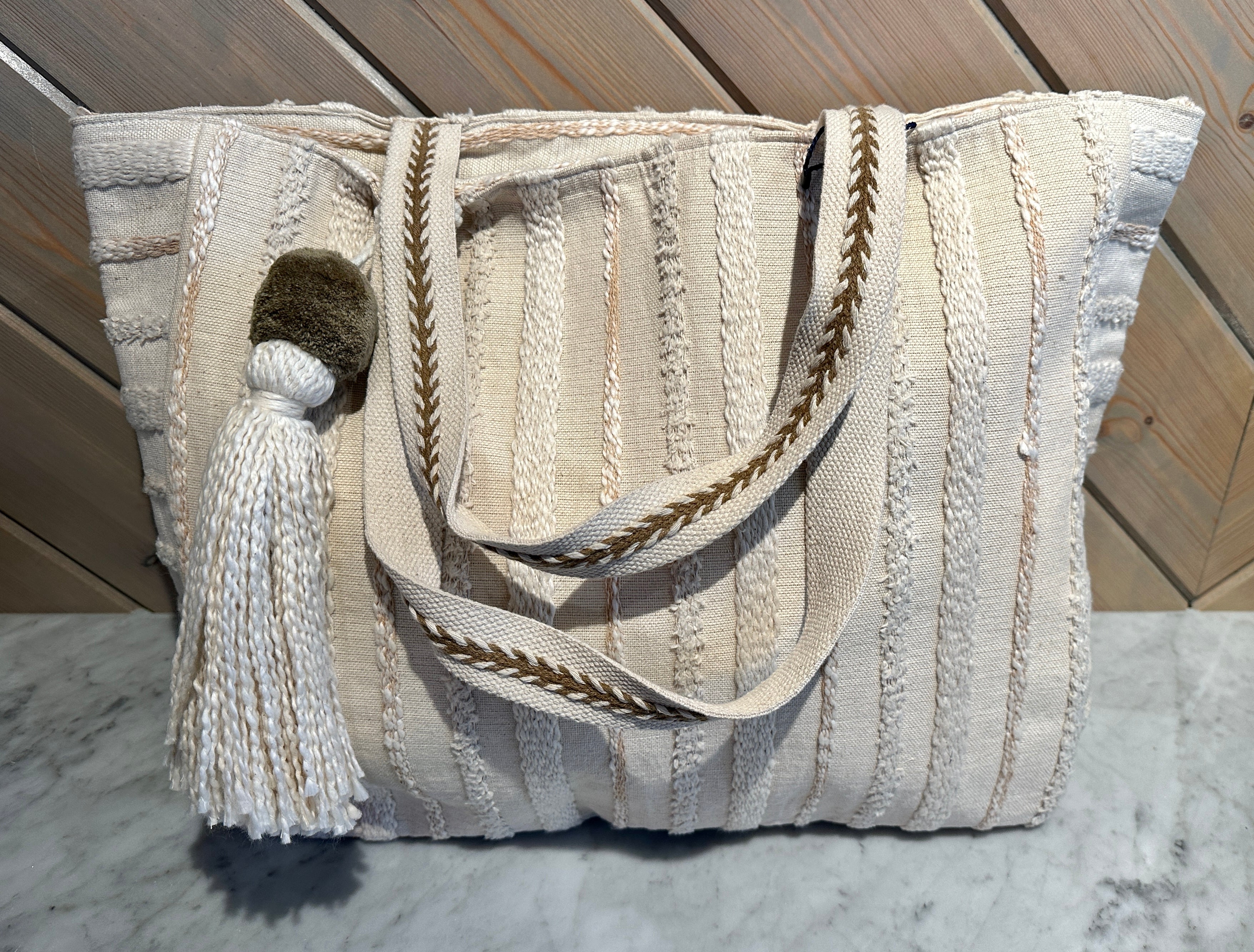Breezy Tote