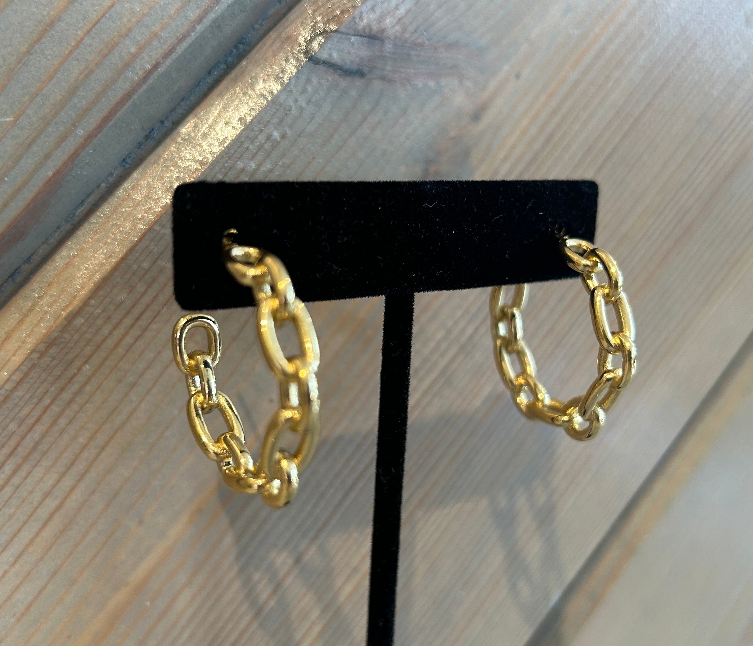 Lg Chain Hoops- Gold